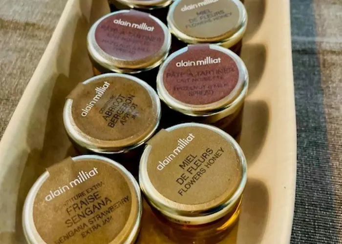 La Maison De L'arlot